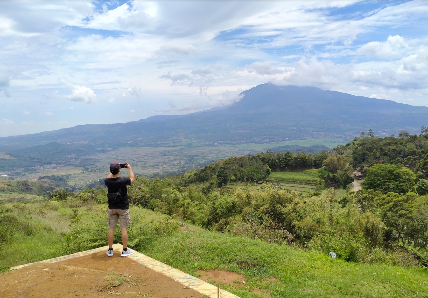 DULU ANGKER! Kini Puncak Jahim Jadi Wisata di Perbatasan Majalengka dan Ciamis