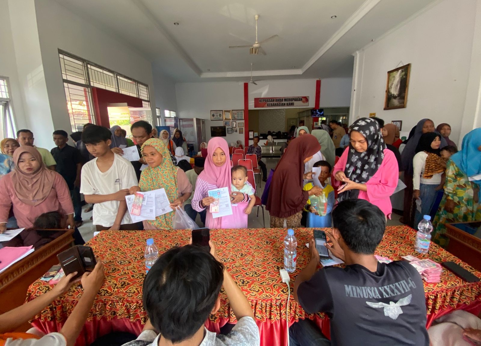 Pemkab Majalengka Salurkan BLTS Kesra Rp900 Ribu Kepada 189 Ribu KPM