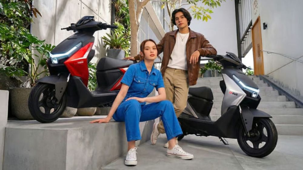 Fast Swap 10 Detik Jadi Andalan, Uwinfly T78B dan D66B Tawarkan Sensasi Motor Listrik Garansi Baterai 5 Tahun