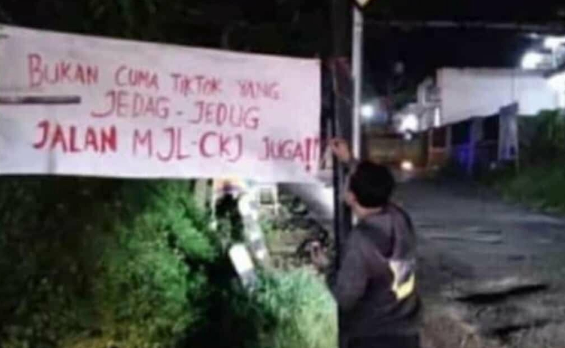 Bukan Hanya TikTok Jedag Jedug Jalan Rusak Jawa Barat Disorot, Ridwan Kamil: Tahun Ini Fokus ke Jalan