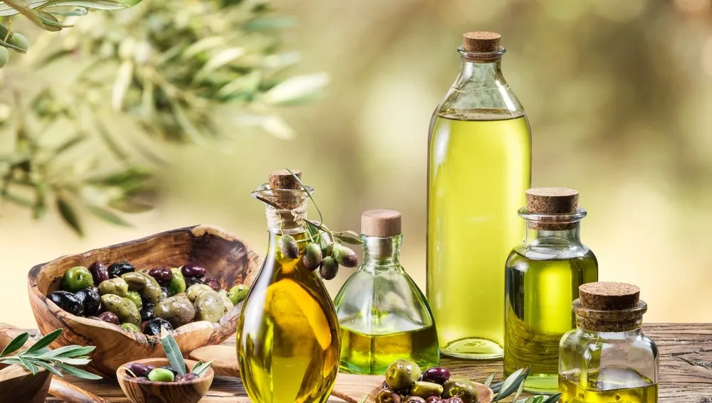 Perbedaan Extra Virgin Olive Oil Dengan Extra Light Olive Oil Perlu Diketahui