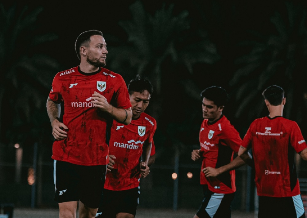 Dua Punggawa Persib Bandung Kena Rujak Netizen Buntut Kekalahan Timnas Indonesia dari Arab Saudi