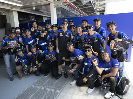 Antusias, Penggemar Meet & Greet dengan Pembalap Monster Energy Yamaha MotoGP di Sirkuit Mandalika !