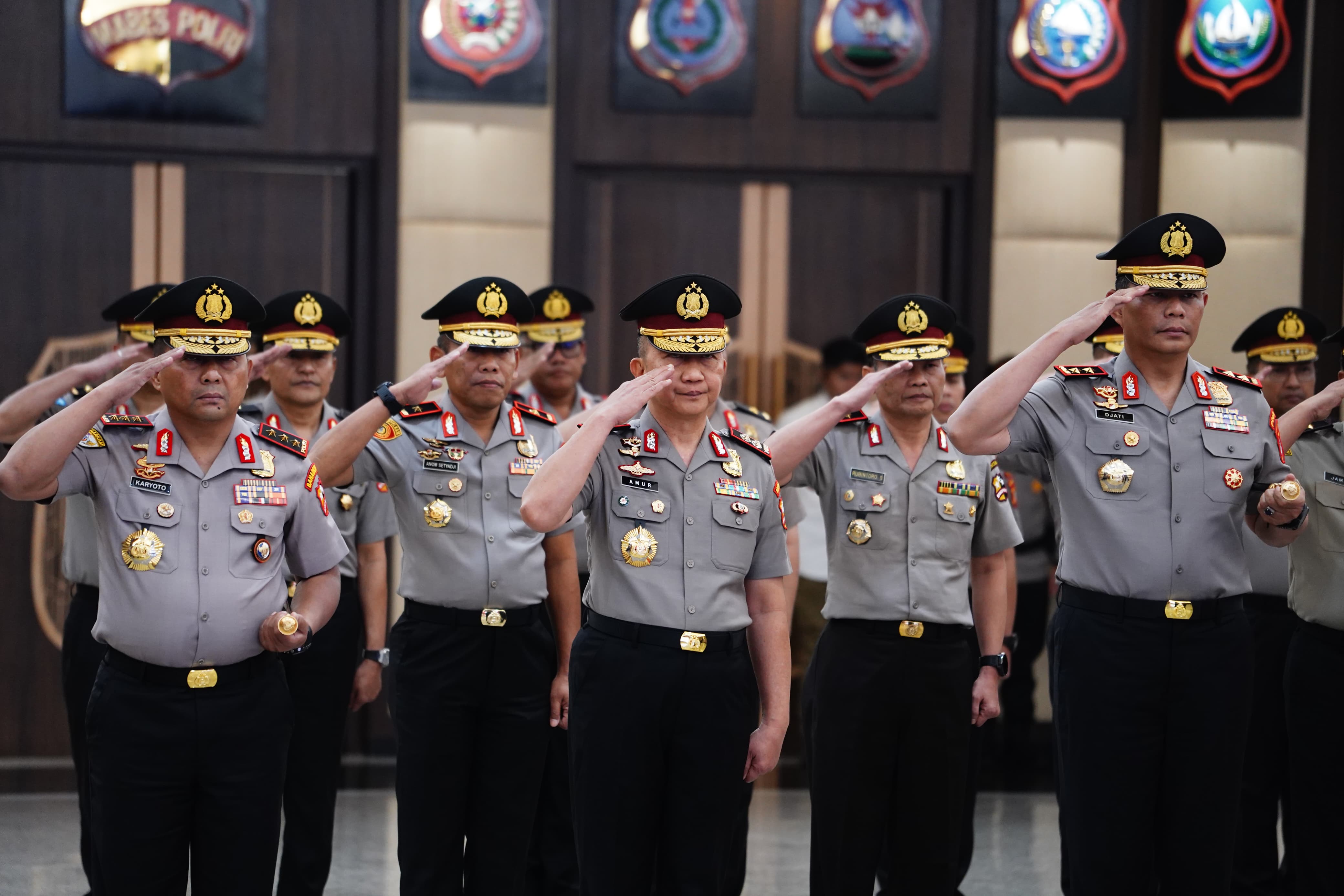 27 Pati Polri Naik Pangkat, Dua Jenderal Jadi Komjen dan Tujuh Perwira Tinggi Jadi Irjen