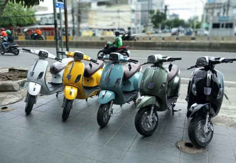 10 Rekomendasi Motor Listrik Murah Mirip Vespa Sprint Klasik, Desain Stylish Bahan Bakar Irit Keliling Kota