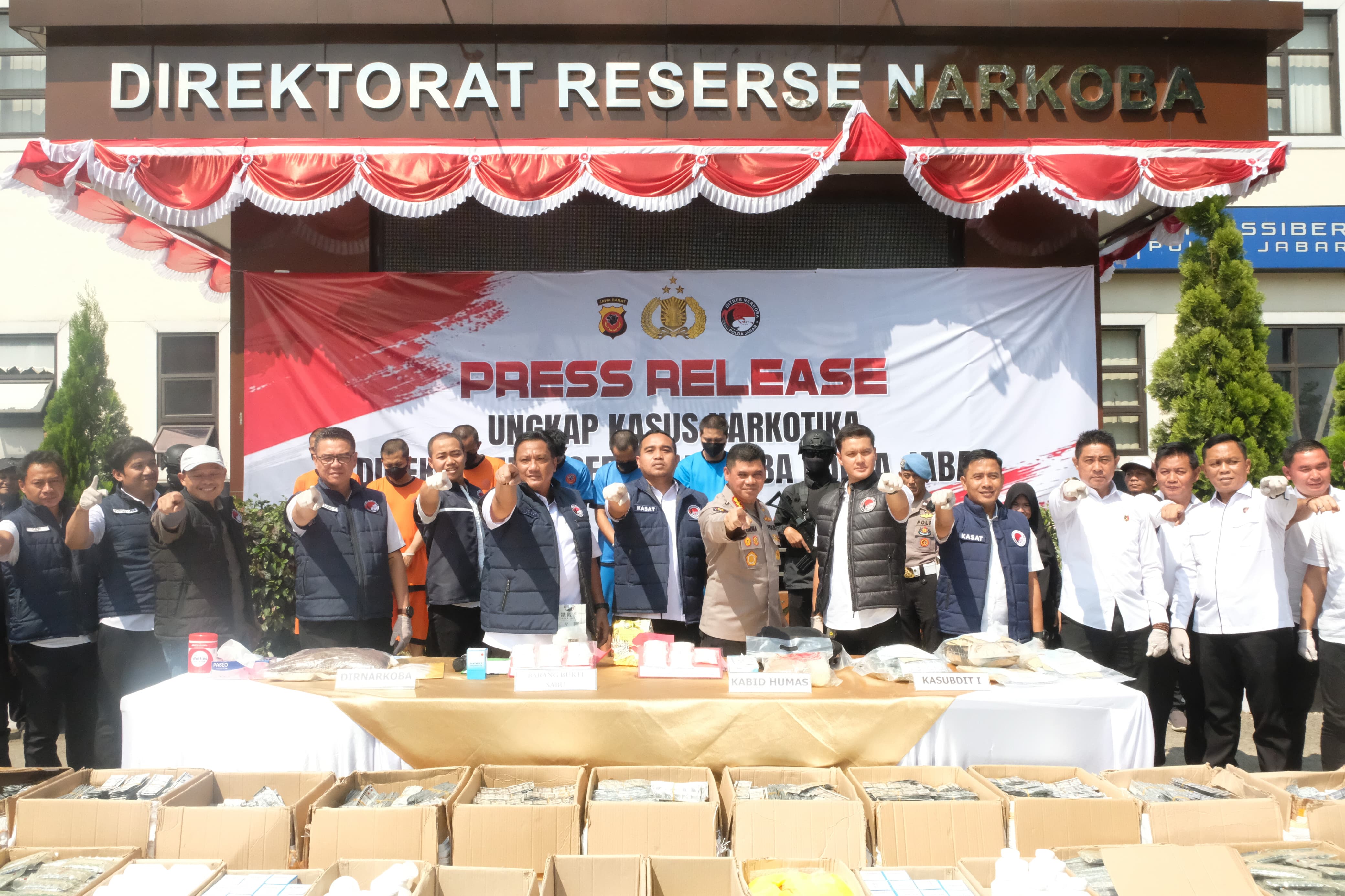 Polda Jabar Ungkap Jaringan Narkoba Aceh-Jawa Barat, Sita 3,2 Kg Sabu dan Selamatkan 16.465 Jiwa