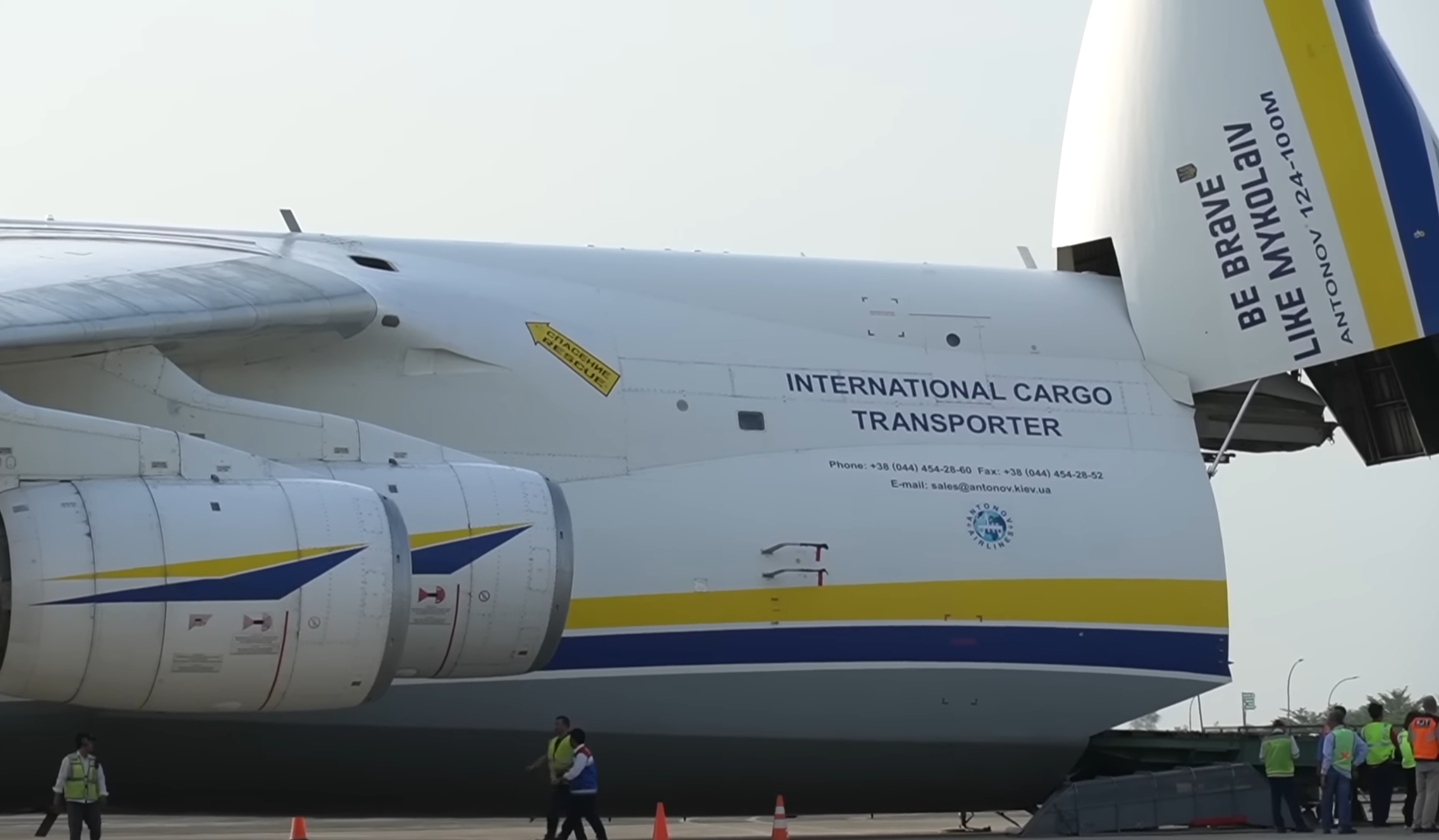 Alasan Antonov yang Mendarat di Bandara Kertajati Dijuluki Si Gajah dan Monster Langit