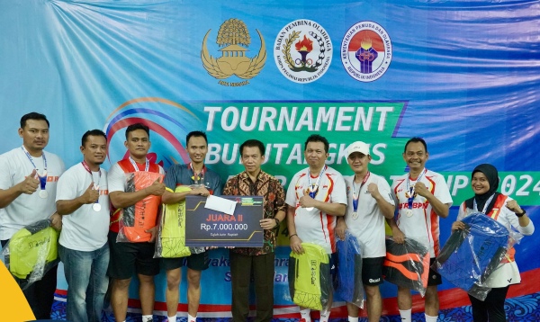 Turnamen Bulu Tangkis BAPOR KORPRI Cup 2024,Kementerian ATR/BPN Juara 2