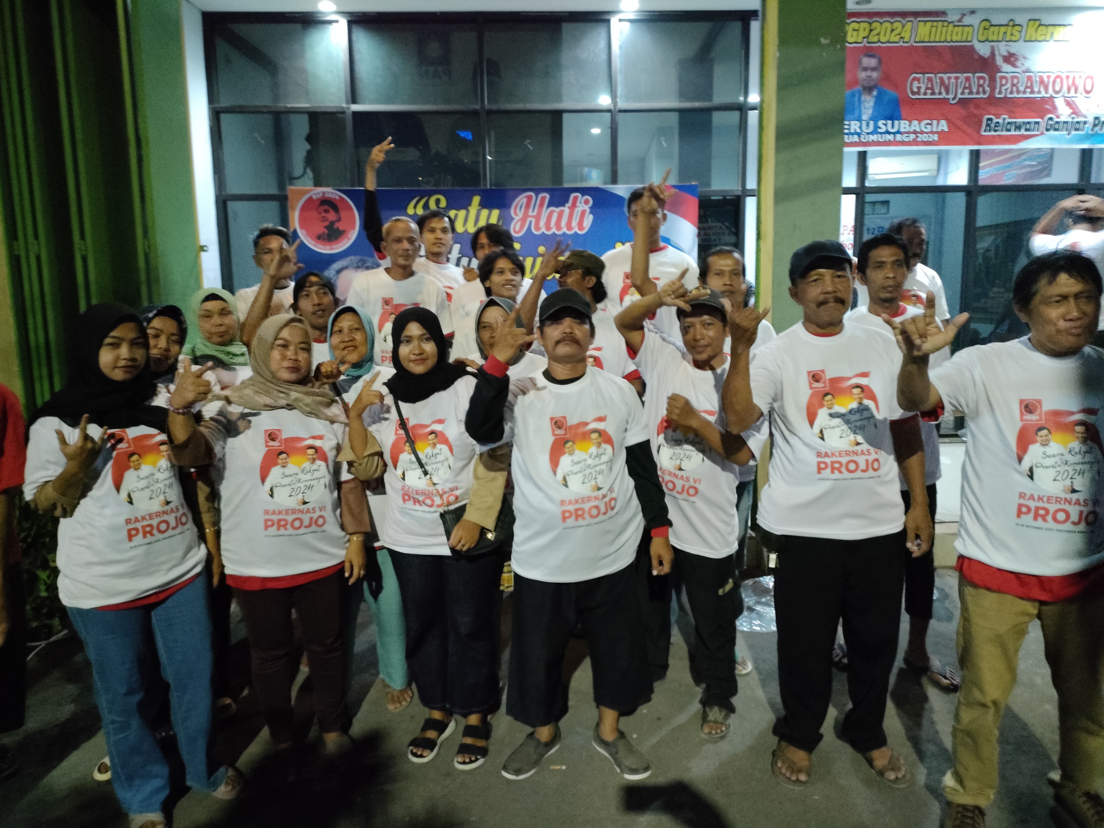 Kaos Rakernas IV Projo Bergambar Prabowo-Jokowi, Projo Cirebon Timur: Saya Kecewa
