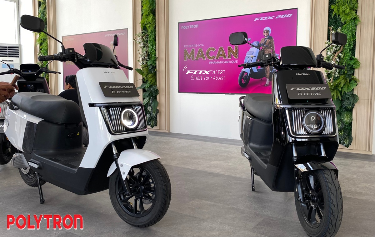 Punya Model Mirip Vespa! Motor Listrik Polytron Fox-200 Tawarkan Segudang Fitur Pintar yang Menarik!