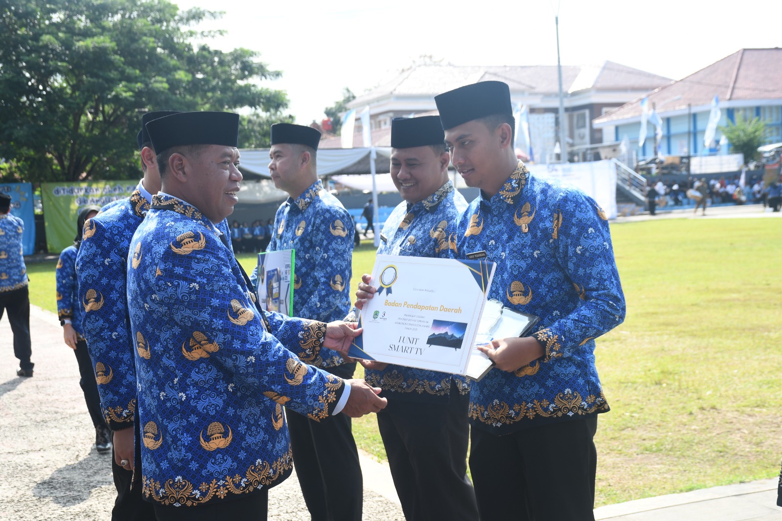 Bapenda Majalengka Raih Tiga Penghargaan Bergengsi, Komitmen Inovasi dan Kekompakan Berbuah Prestasi