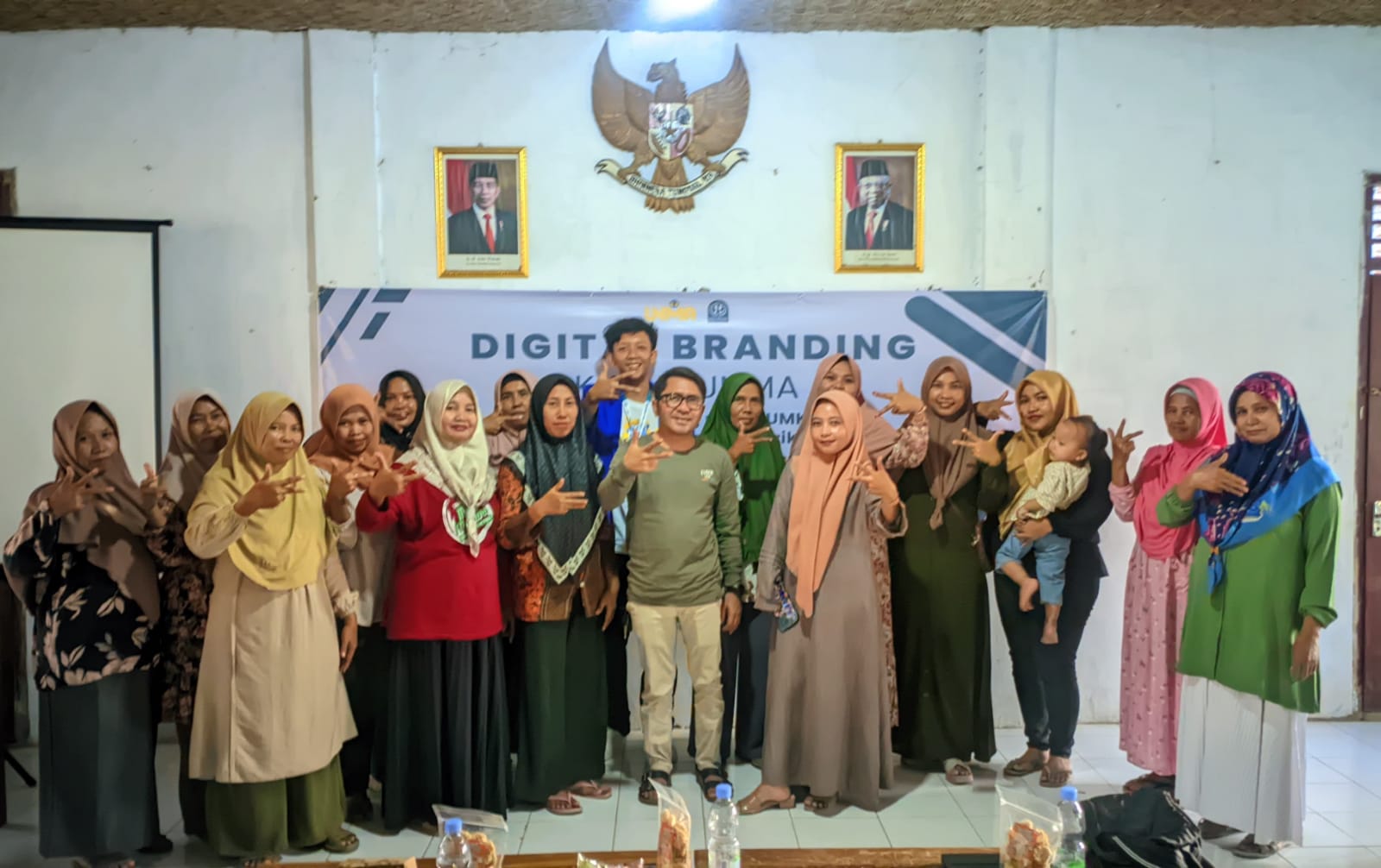 Ubah Tantangan Jadi Peluang, Seminar Digital Branding Desa Kemukten Dorong UMKM Tembus Pasar Digital