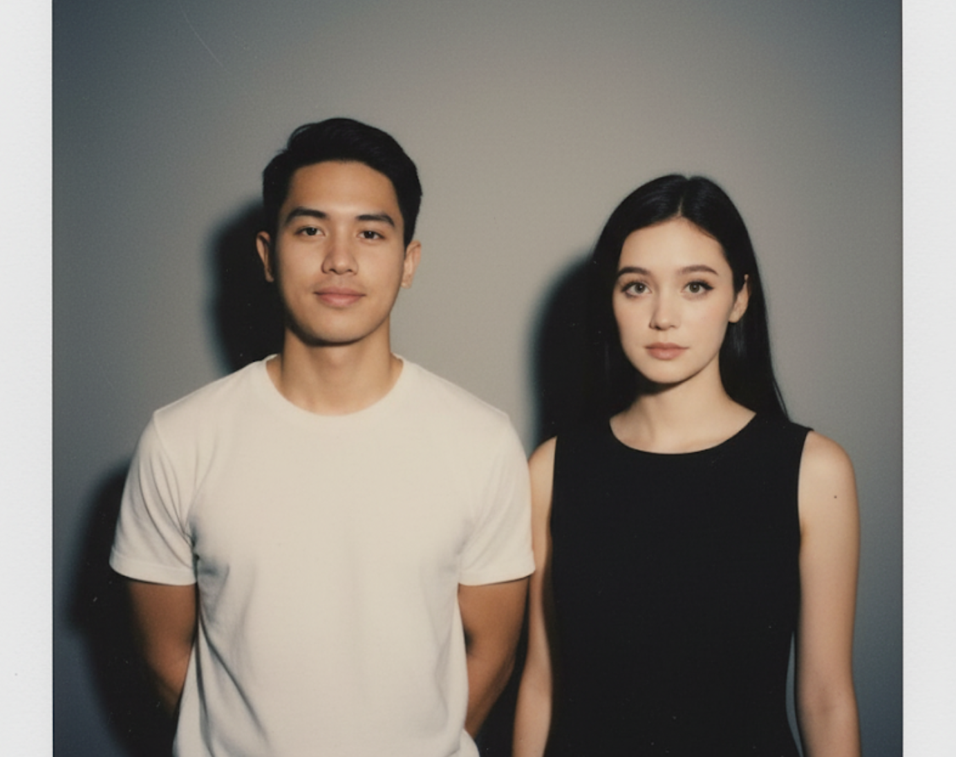 Pasti Mirip! Prompt Gemini AI Edit Foto Berdua dengan Pacar atau Idola Bergaya Klasik dan Polaroid