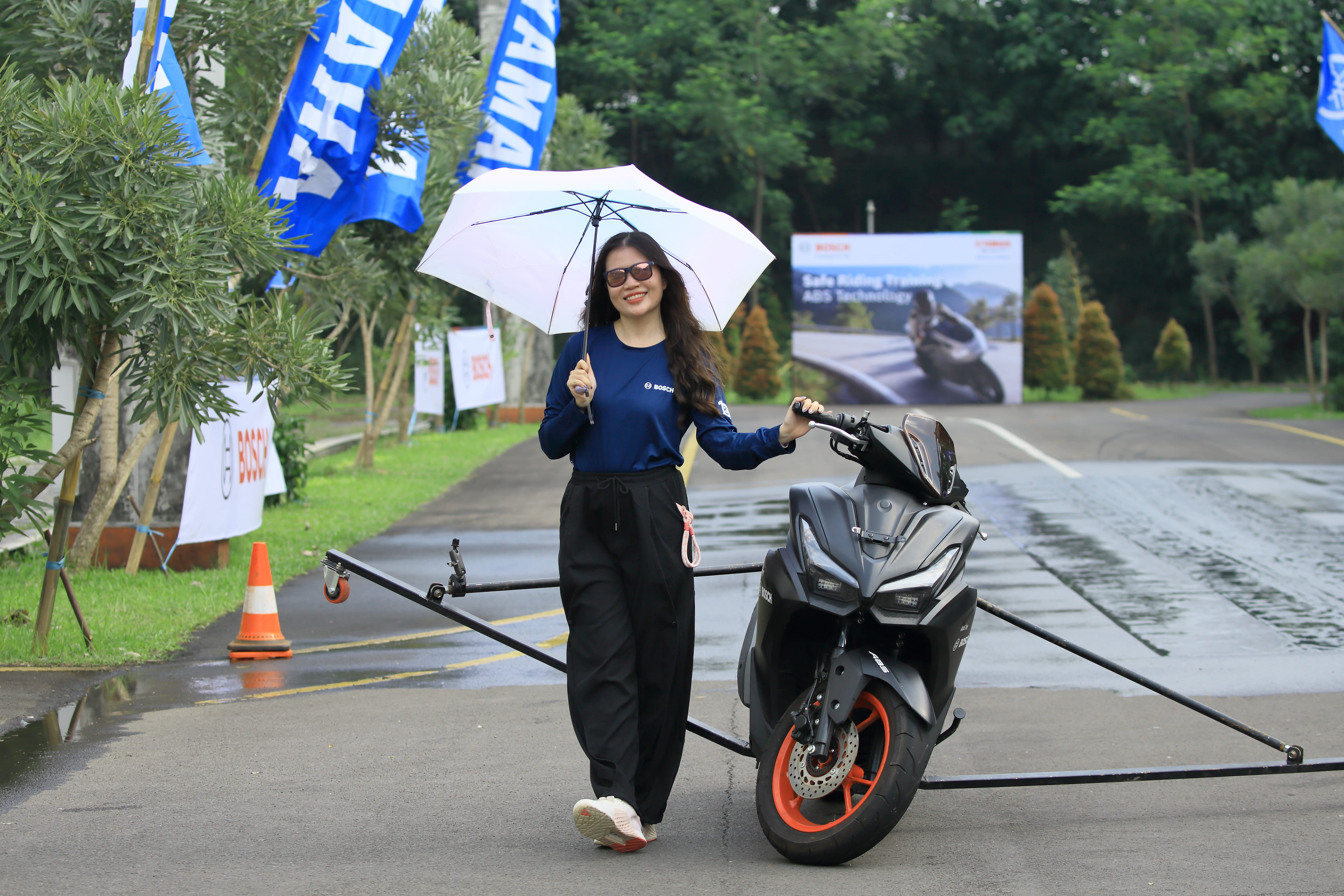 Komitmen Ciptakan Kondisi Keselamatan Berkendara, YAMAHA dan BOSCH Gelar Pelatihan Safety Riding