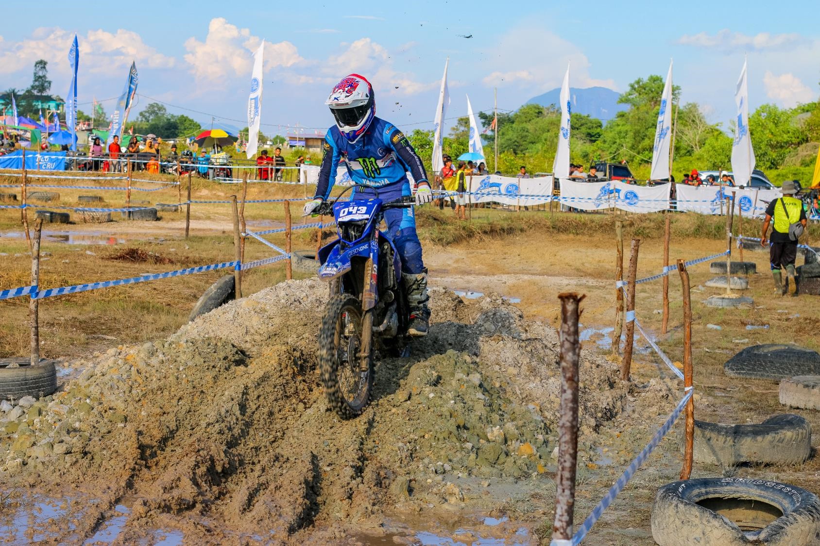 Perdana Hadir di Jawa Tengah, Shell bLU cRU Yamaha Enduro Challenge Digelar di Salatiga