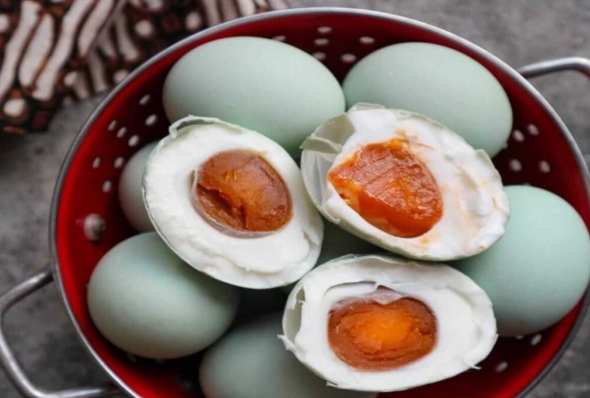 Telur Asin Brebes: Warisan Kuliner Nusantara
