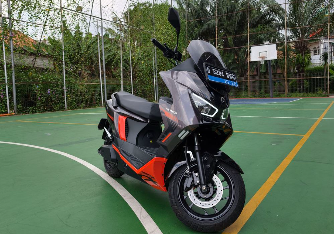 Test Ride Polytron Fox 350: Motor Listrik Lokal yang Setara Pabrikan Jepang, Handling Mirip NMAX dan PCX