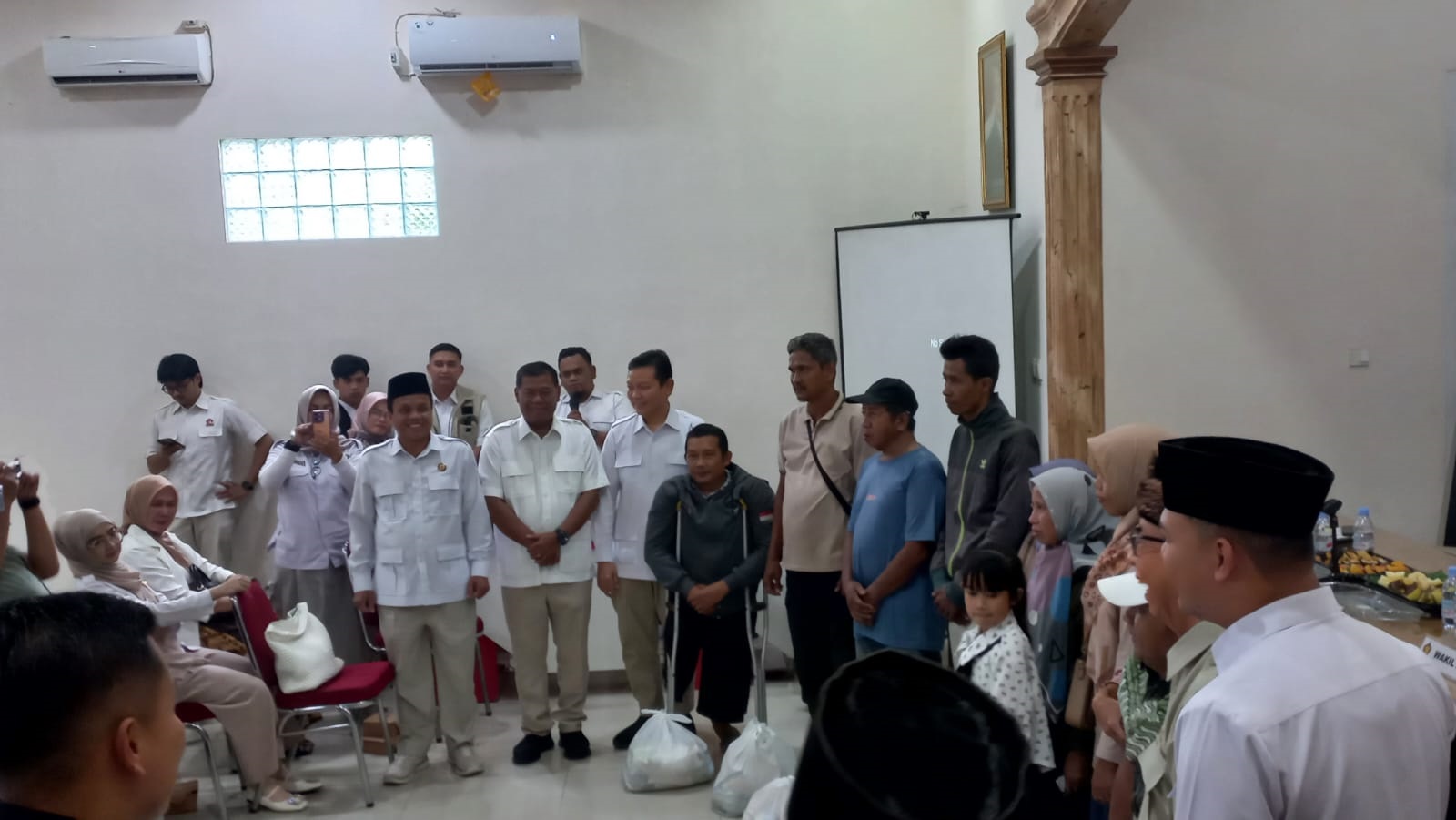 HUT ke -18, Gerindra  Gelar Syukuran Sederhana dan Aksi Sosial