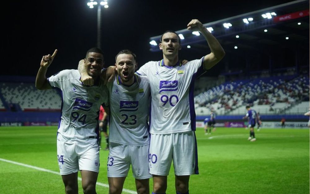 Jelang PSBS Biak vs Persib: Bojan Hodak Minta Maung Bandung Waspada dengan Motivasi Berlipat Badai Pasifik