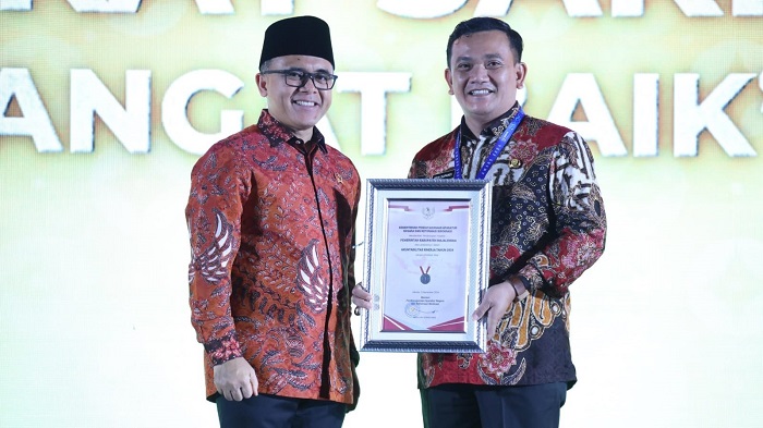 Pemkab Majalengka Meraih Penghargaan SAKIP Awards  2024