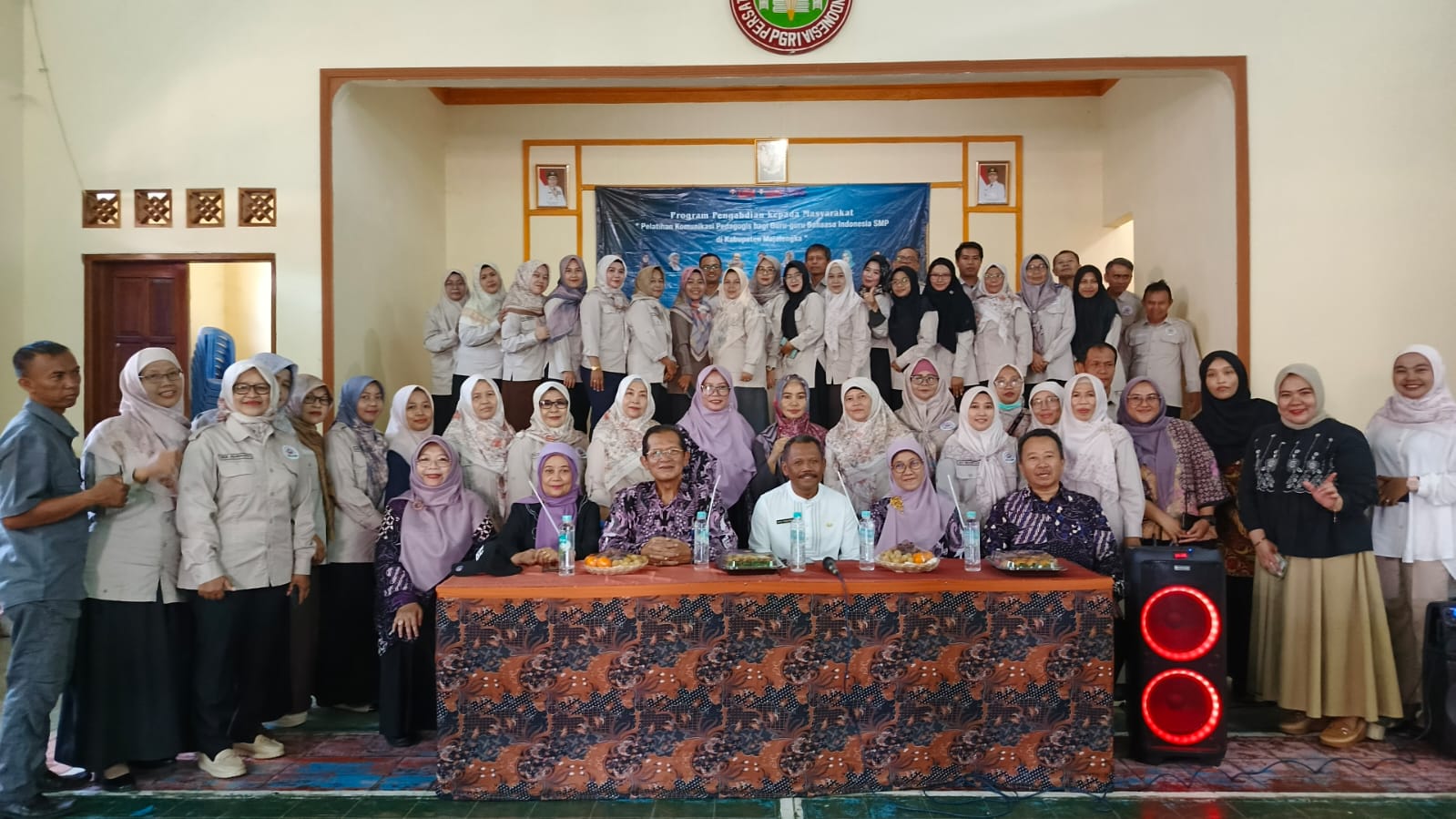 Kolaborasi UPI Bandung & USKM Tingkatkan Kualitas Guru Bahasa Indonesia di Majalengka