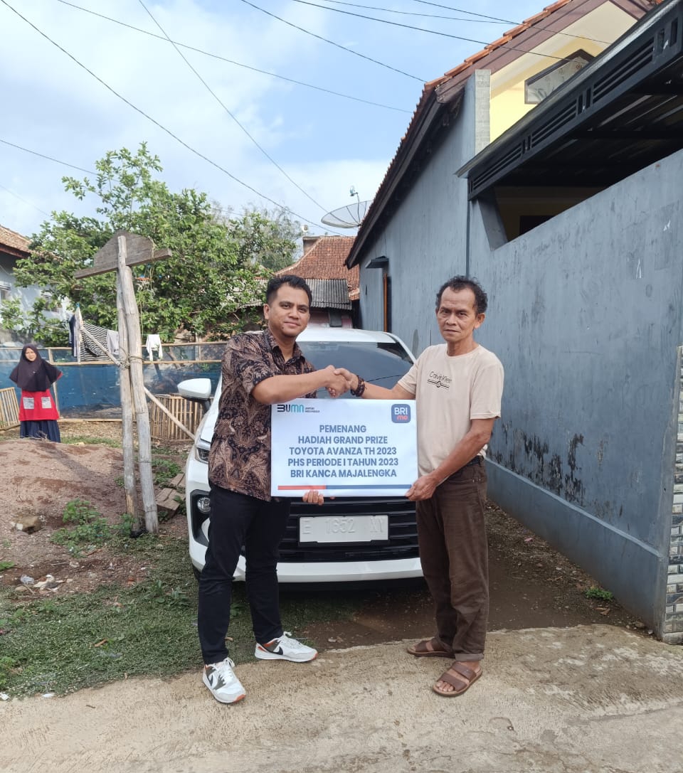 Nasabah BRI Unit Cikijing Kabupaten Maajelengka Raih Grandprize I Mobil Avanza