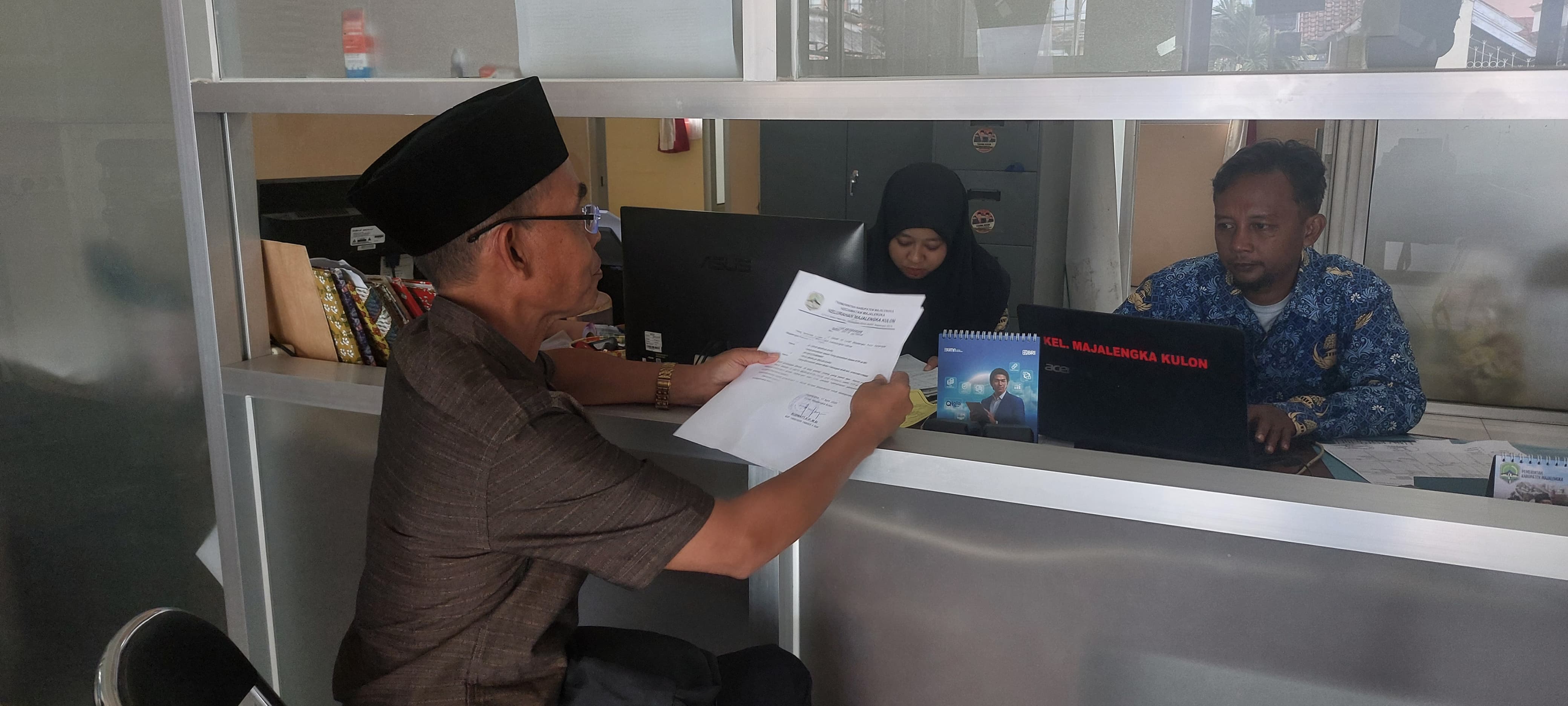 Warga Pilih Bayar PBB ke Kantor Lurah