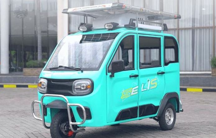 Bisa Gak Keujanan dan Kepanasan, Pakai Motor Listrik Roda 3 Tertutup ini Dengan Harga Mulai 20 Jutaan