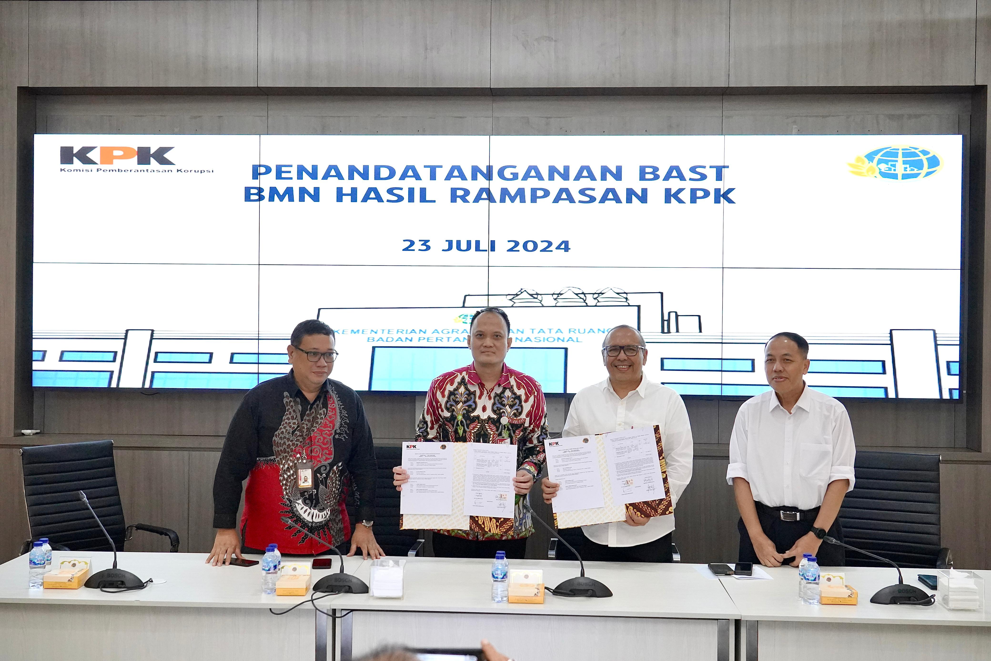 Kementerian ATR/BPN Terima Aset BMN Hasil Rampasan KPK Senilai Rp4,7 Miliar