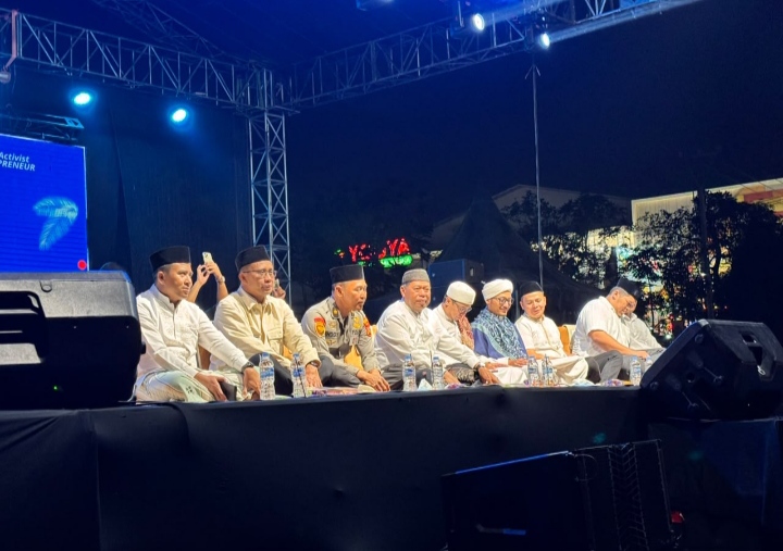 Pemuda Bersholawat KNPI Fest Vol 2 Sukses Digelar, Bupati Majalengka dan Forkopimda Hadir