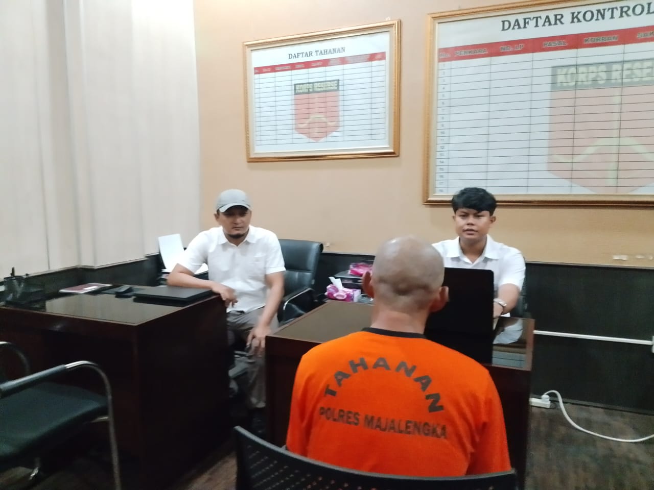 Seorang Pria Sebar 700 Video Asusila, Korban Malu Hingga harus Pindah Kampung