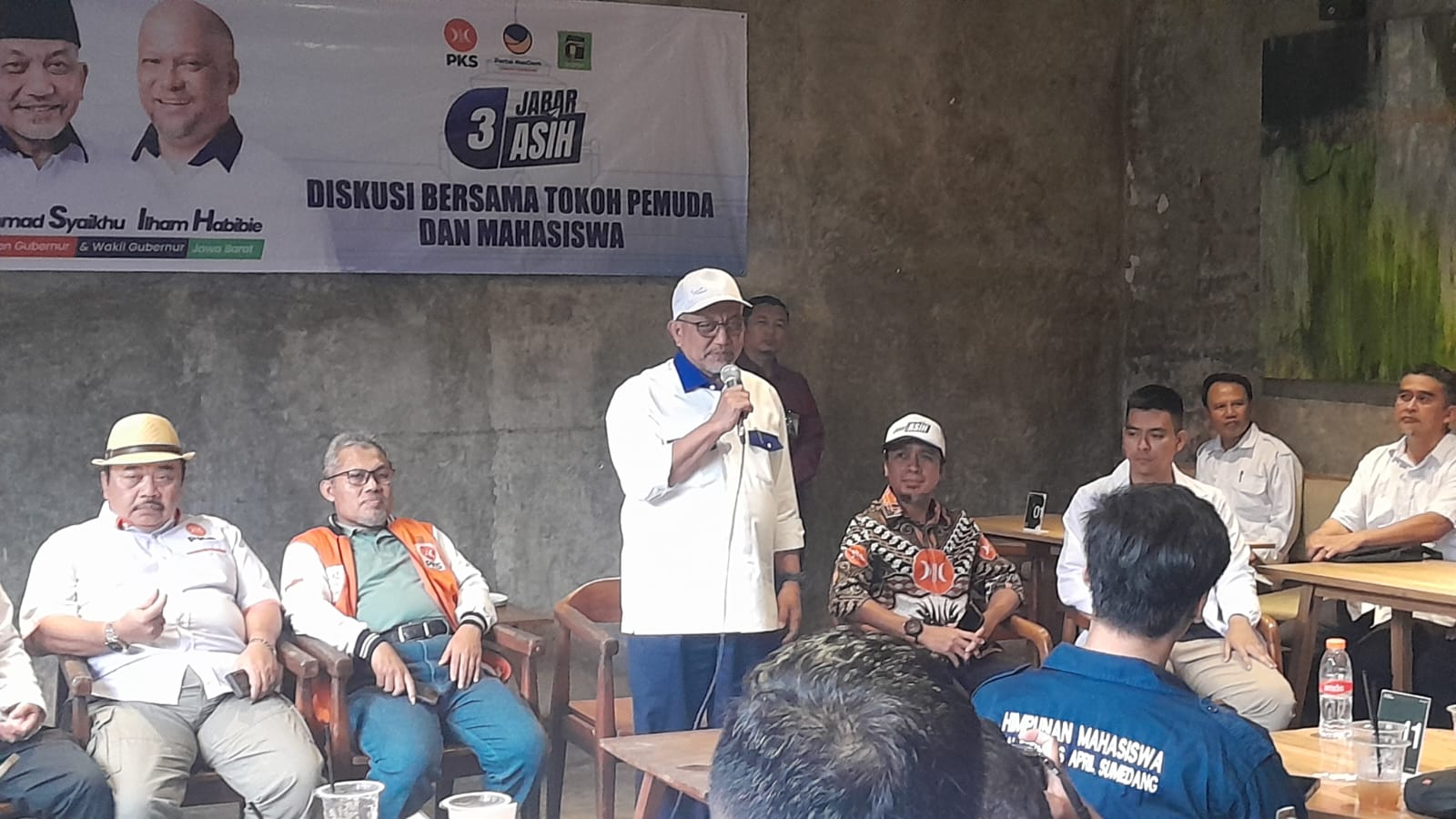 Ahmad Syaikhu Gelar Diskusi dengan Tokoh Pemuda dan Mahasiswa Sumedang