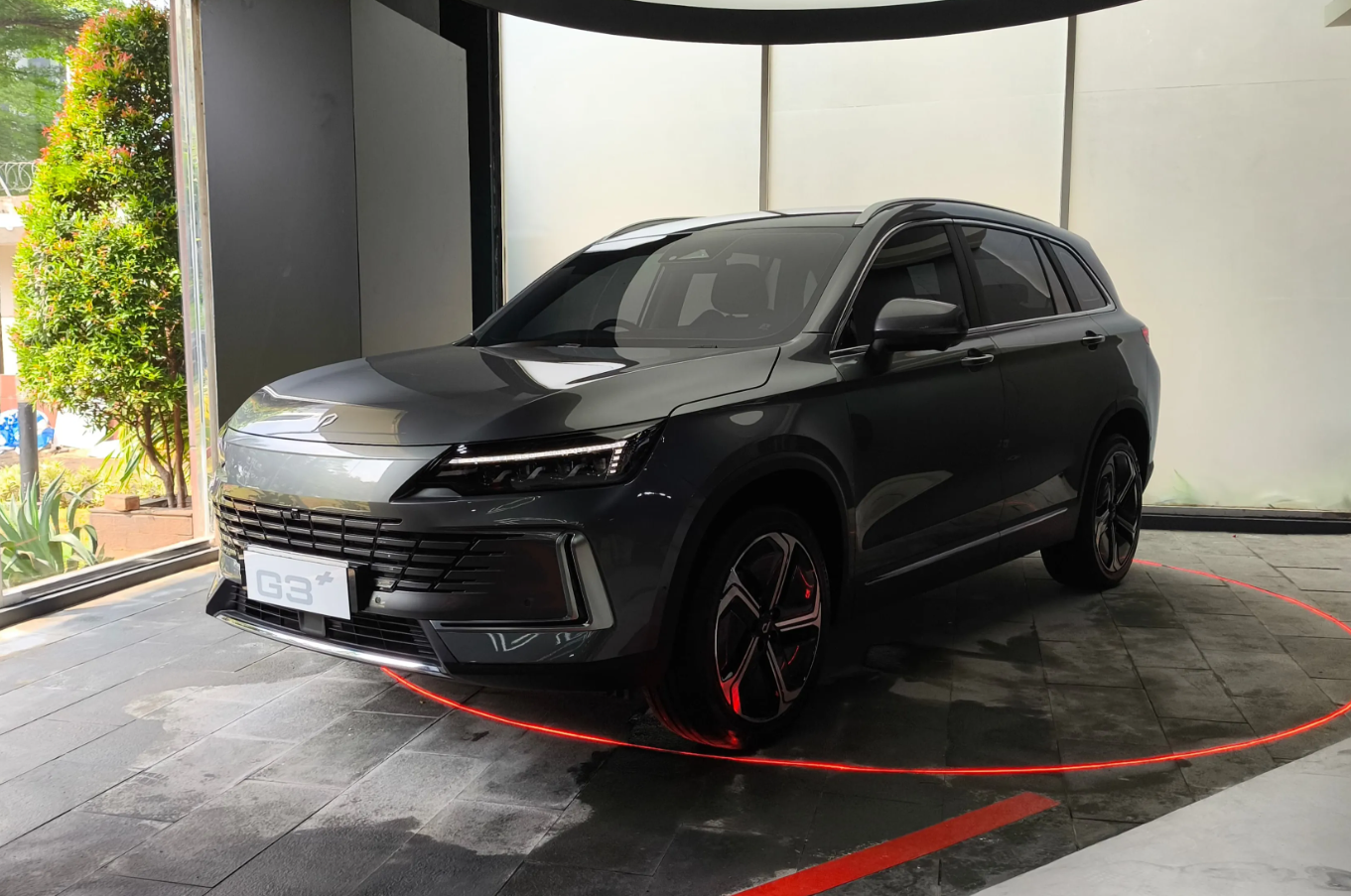 Gak Cuma Motor, Ternyata Polytron Jual Mobil Listrik Juga! Intip Speknya Di Sini!