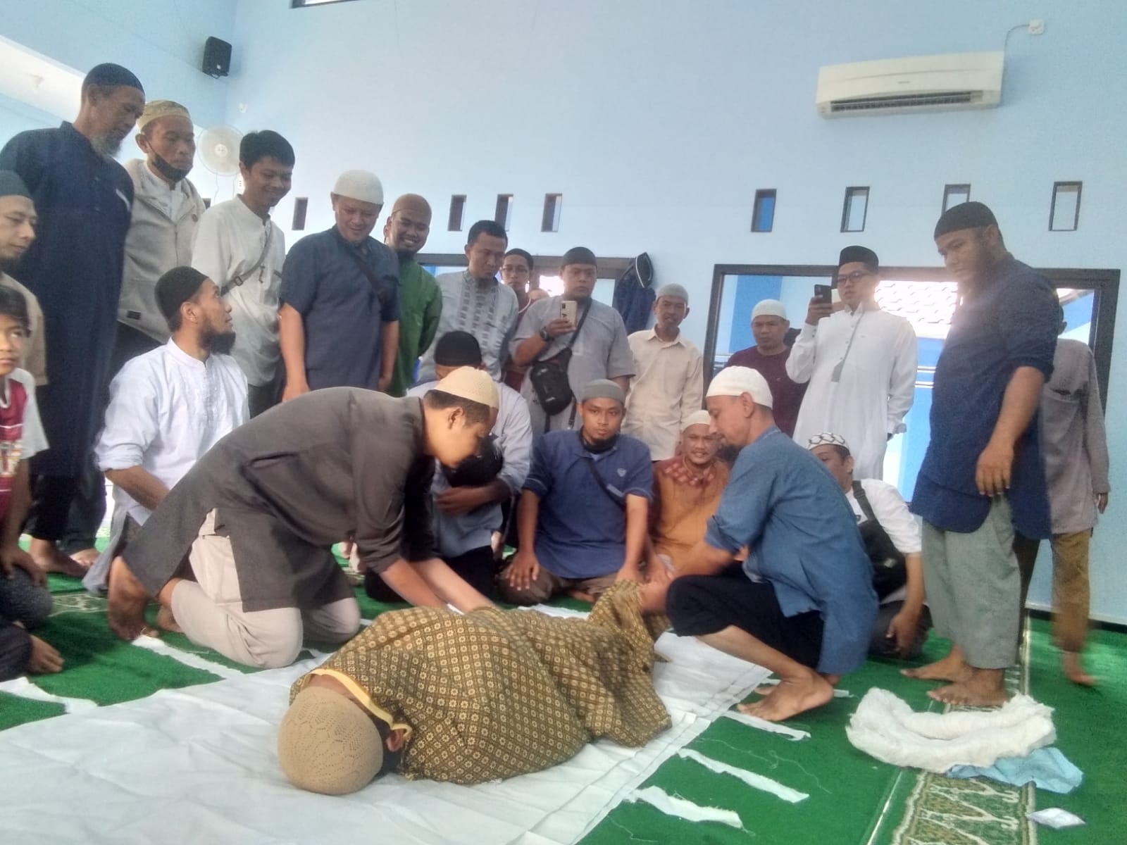 Pelatihan Mengurus Jenazah di Masjid Al Muyassar 