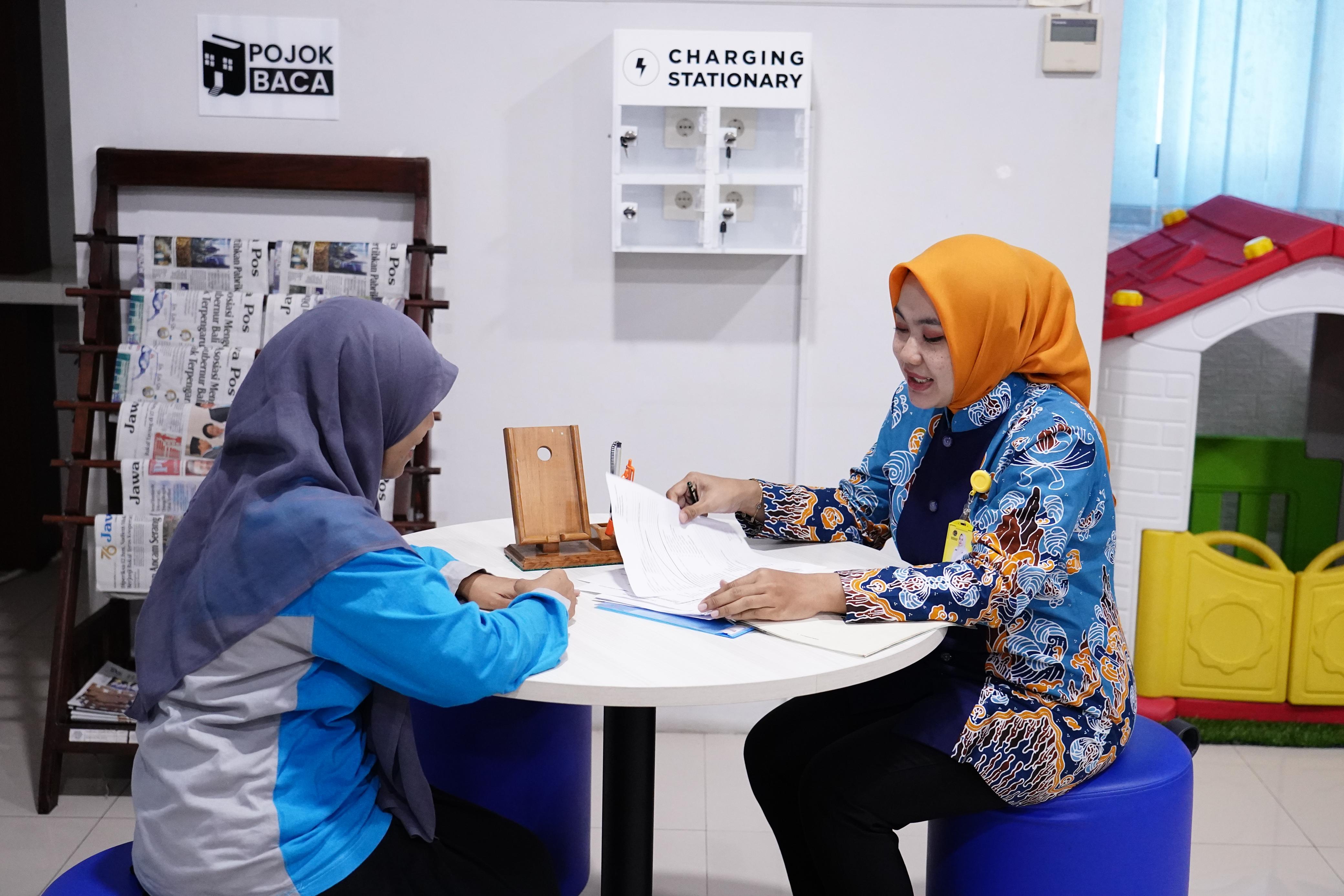 HT dan Roya Elektronik Jadi Layanan Favorit Masyarakat, Ini Alurnya untuk Debitur Perorangan