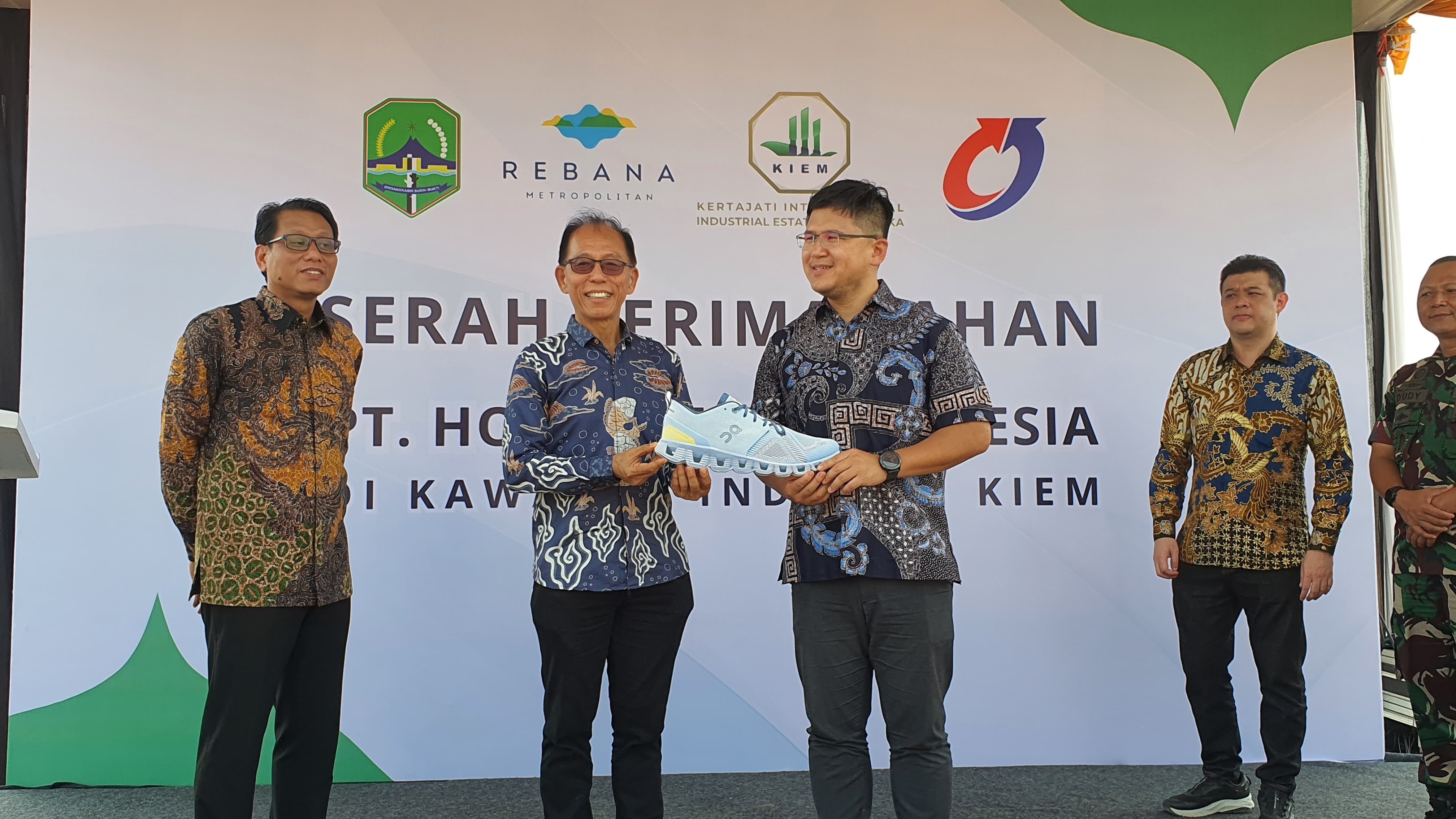 Kawasan KIEM akan Dibangun Pabrik Sepatu 