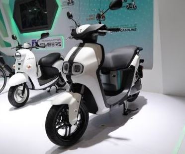 Fitur Bejibun, Tenaga Besar! Berikut 4 Daftar Harga Motor Listrik Yamaha dengan Kualitas Premium