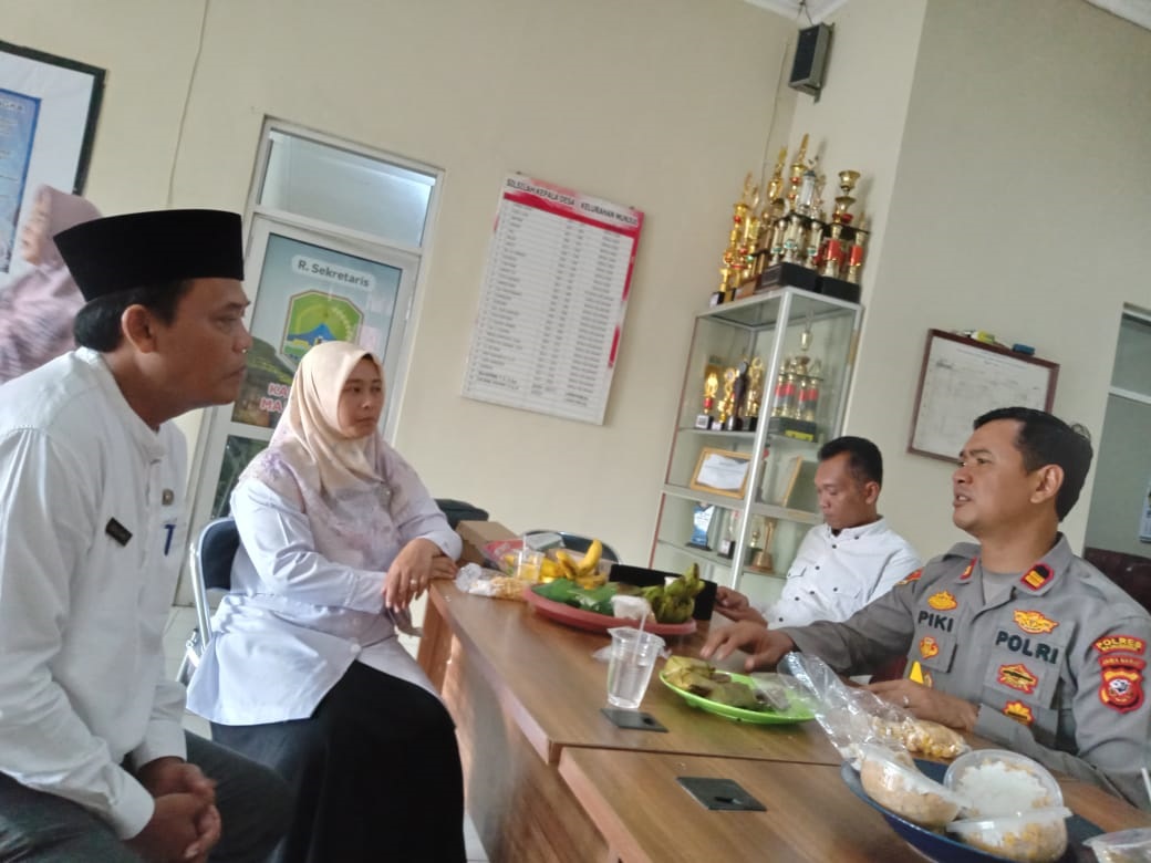 Pengajian FKMT di Masjid Jami Al Hidayah Munjul Kumpulkan Dana Rp4 Juta