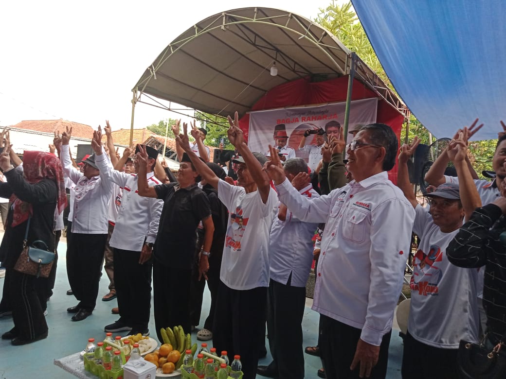 Kampanye Karna- Koko di Trajaya Palasah Semarak, Karna  Janji Beri Dana Bergulir Rp10 Juta Perdesa