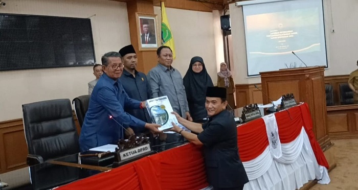 DPRD Mendorong Pemkab untuk Mengaudit Kinerja BUMD