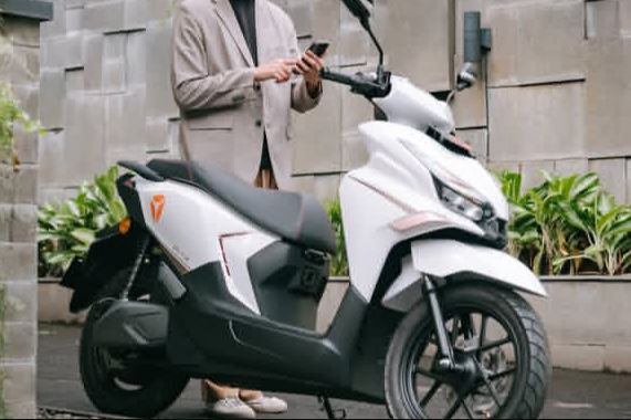 Motor Listrik Fast Charging Tembus 100 KM, Ini Simulasi Kredit Yadea Velax dengan Cicilan 200 Ribu Perbulan