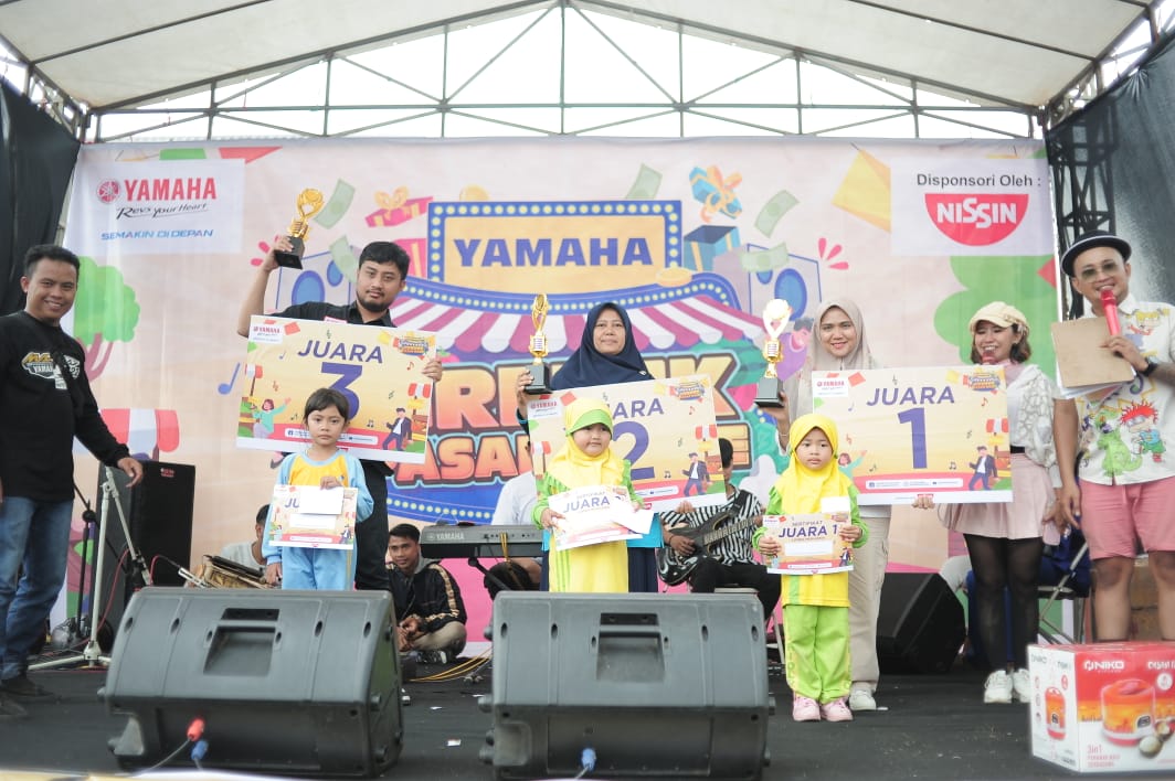 Generasi 125 Yamaha Ajak Warga Cianjur Melangkah Semakin Di Depan dalam Event Yamaha Grebek Pasar Rame