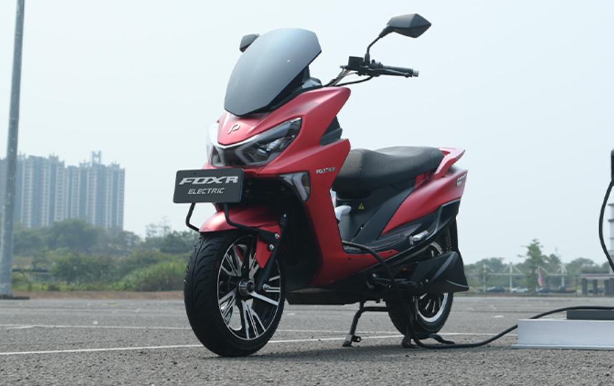 Polytron Fox R Cicilan Rp300 Ribuan Tenor Berapa Bulan? Tabel Simulasi Kredit Motor Listrik Maxi Mirip NMAX