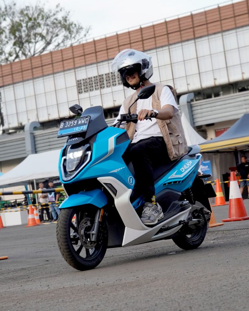 Kerja Makin Produktif! 7 Motor Listrik Paling Menguntungkan Buat Ojol: Irit, Nyaman, Tahan Dipakai Seharian