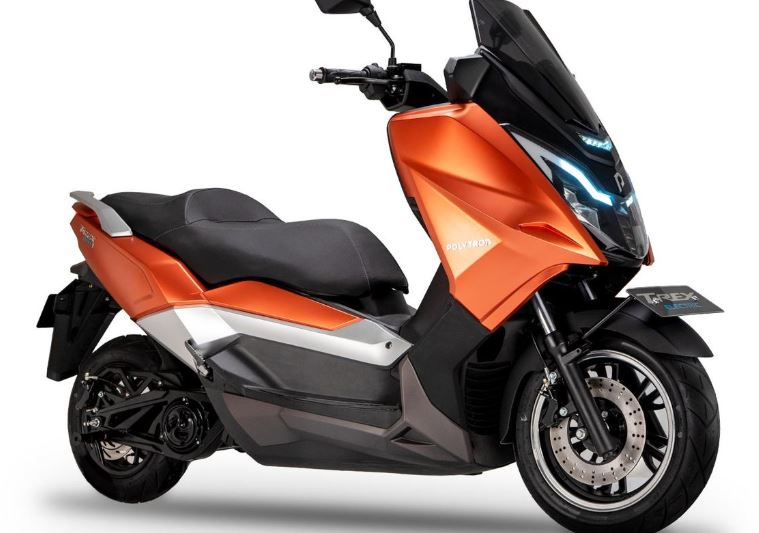 Cicilan 500 Ribu Perbulan, Motor Listrik Polytron Mirip NMAX dan PCX Ini Bisa Tembus 160 Km, dan Fast Charging