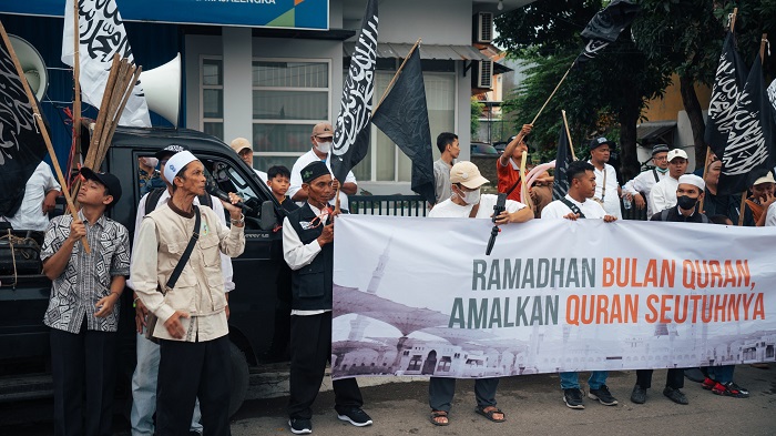 Ratusan Muslim Pawai Tarhib Ramadhan