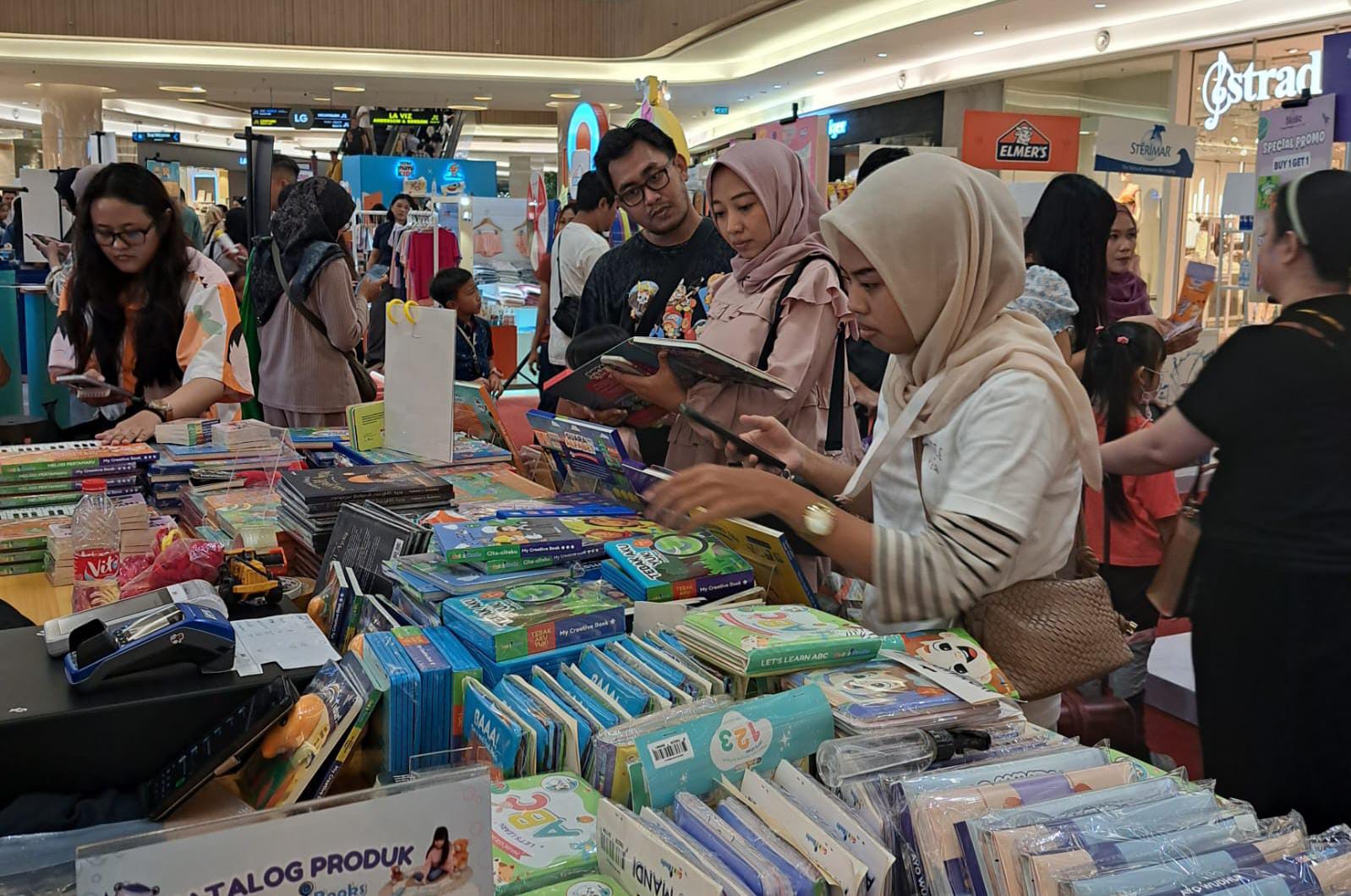 Pengusaha Muda Ini Sukses Bawa 'Gulalibooks' Jangkau Pasar Literasi Anak di Malaysia dan Singapura 