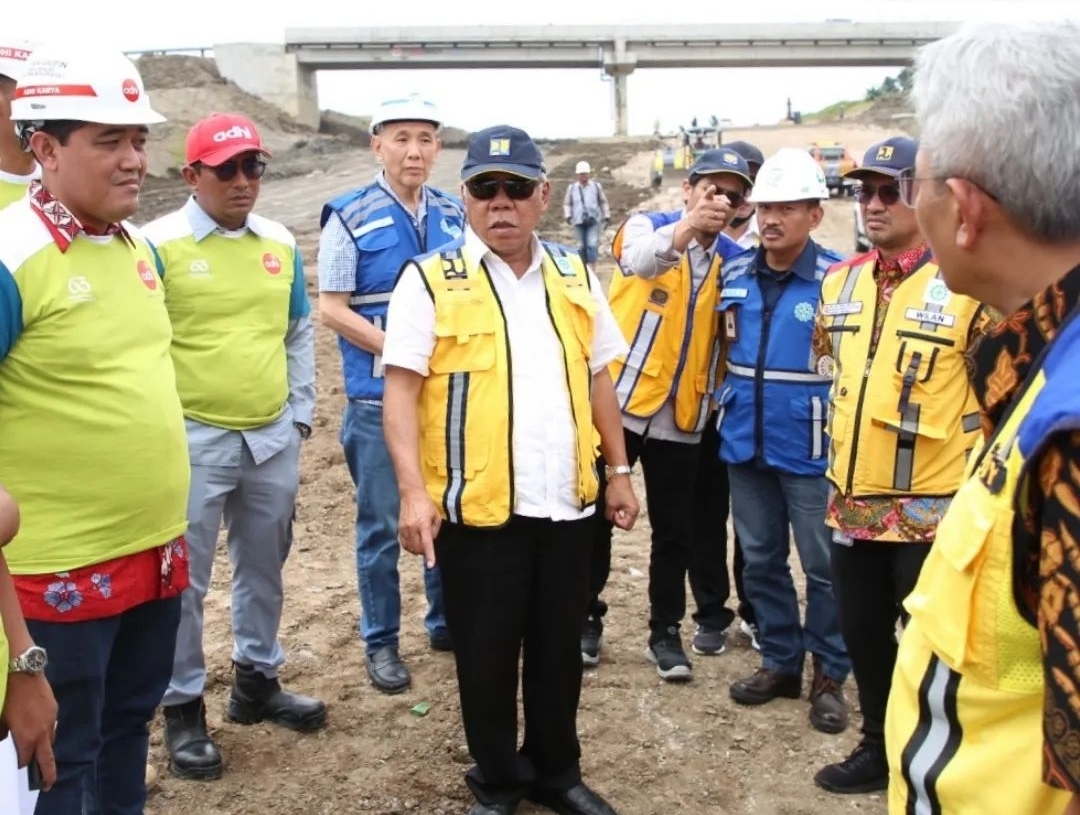 14 HARI LAGI Tol Cisumdawu Beroperasi, Bandung ke Majalengka Keluar di Gerbang Tol Ini