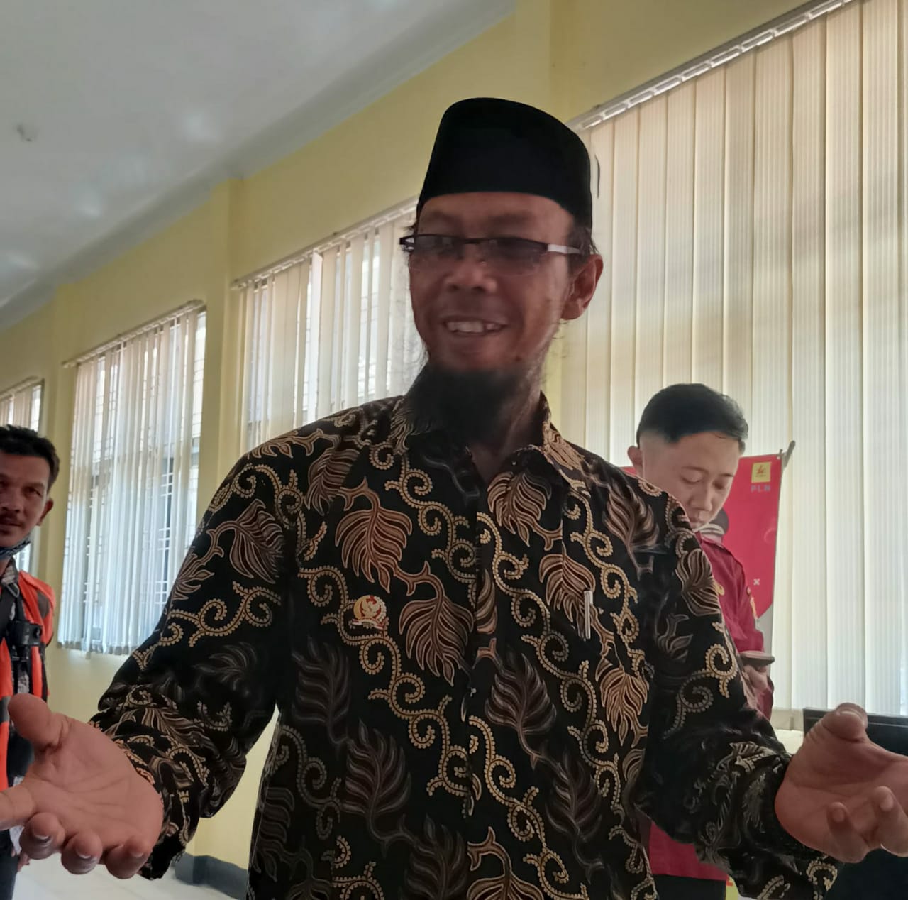 Laskar Leuwimunding Dorong Irfan Nyaleg DPR RI