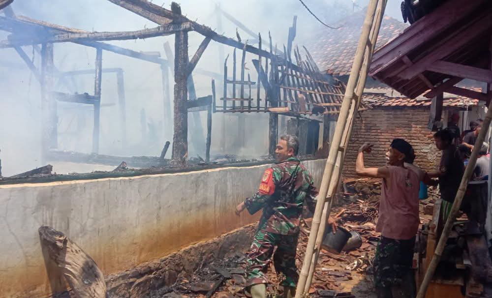 Rumah Warga di Tenjolayar Majalengka Terbakar, Kerugian Ditaksir Rp50 Juta